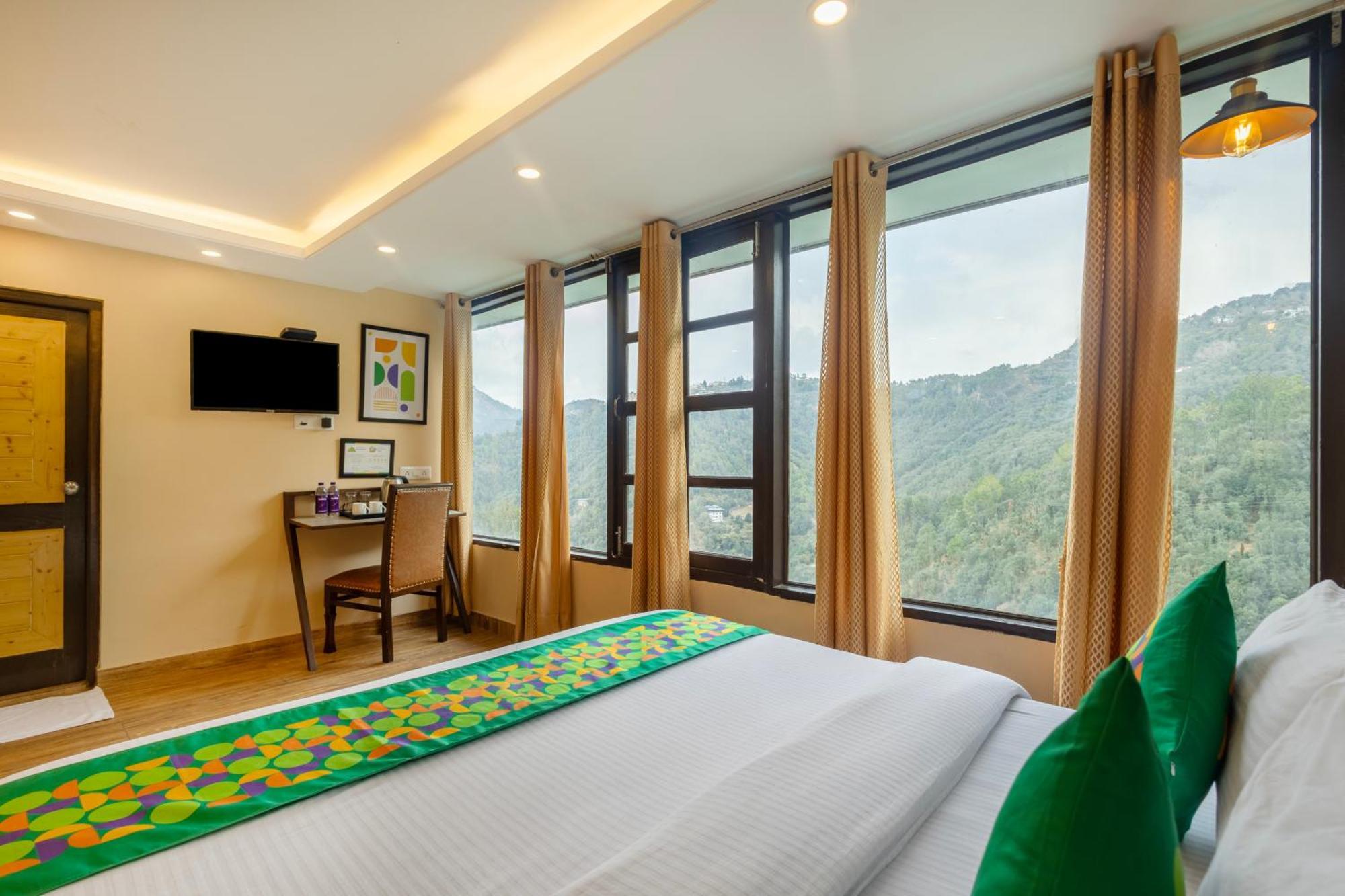 Treebo Lords Garden Glory With Valley View & Centralized Heating Shimla Dış mekan fotoğraf